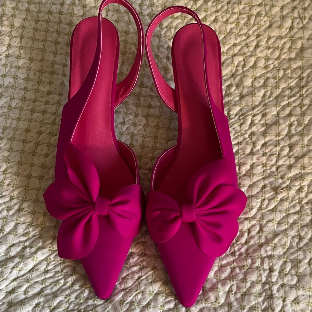 Elegant Pink Bow Slingback Heels